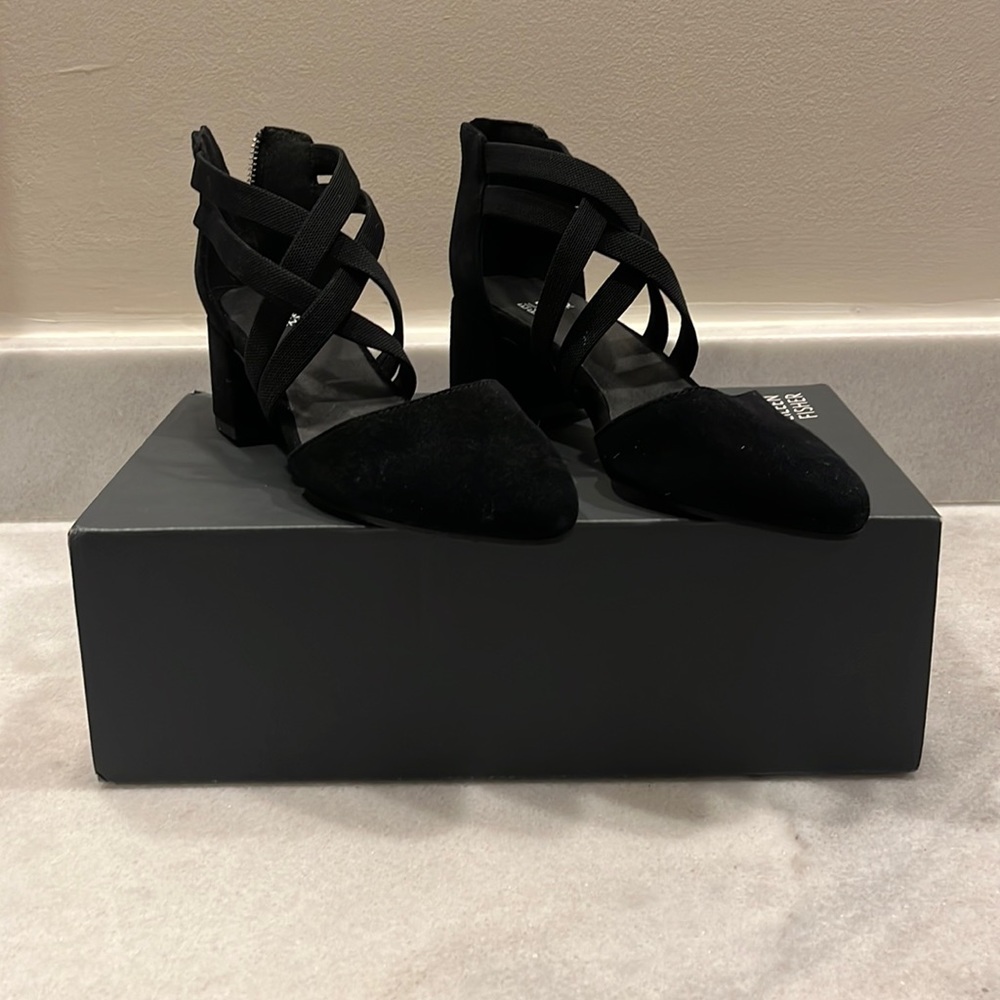 Black Eileen Fisher heels